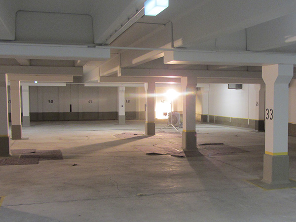 Kandinskystraße, München, Tiefgarage, nach Sanierung Kandinskystraße, München, Tiefgarage, nach Sanierung